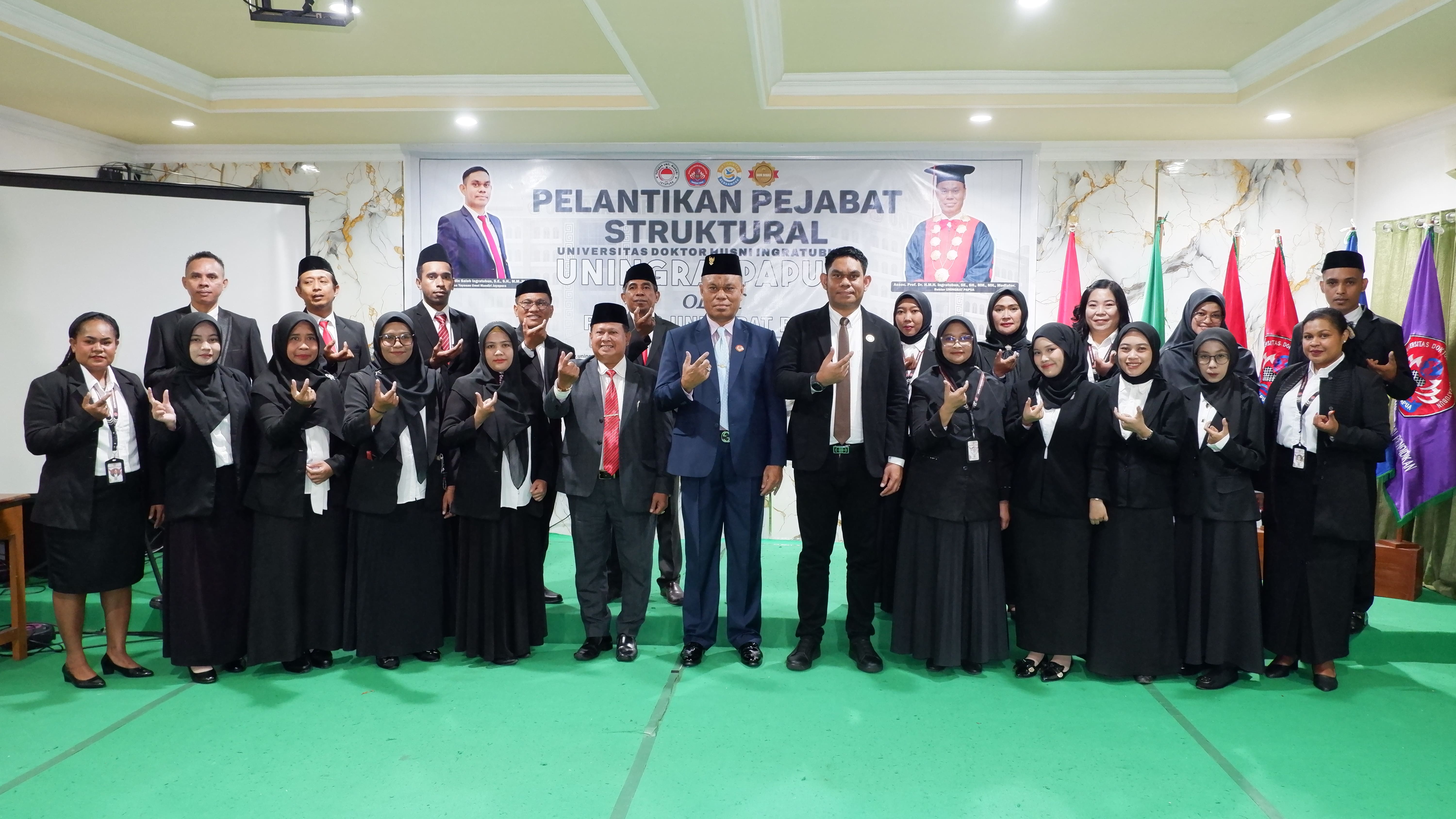 Rektor UNINGRAT Papua Lantik Pejabat Struktural, Perkuat Tata Kelola Kampus Hadapi Tantangan dan Digitalisasi Pendidikan Tinggi